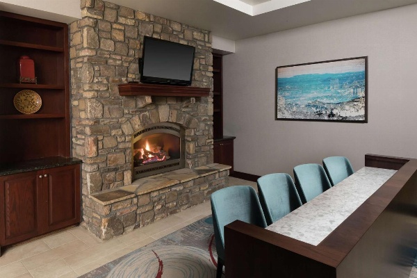 DoubleTree by Hilton Hotel Asheville - Biltmore image 7